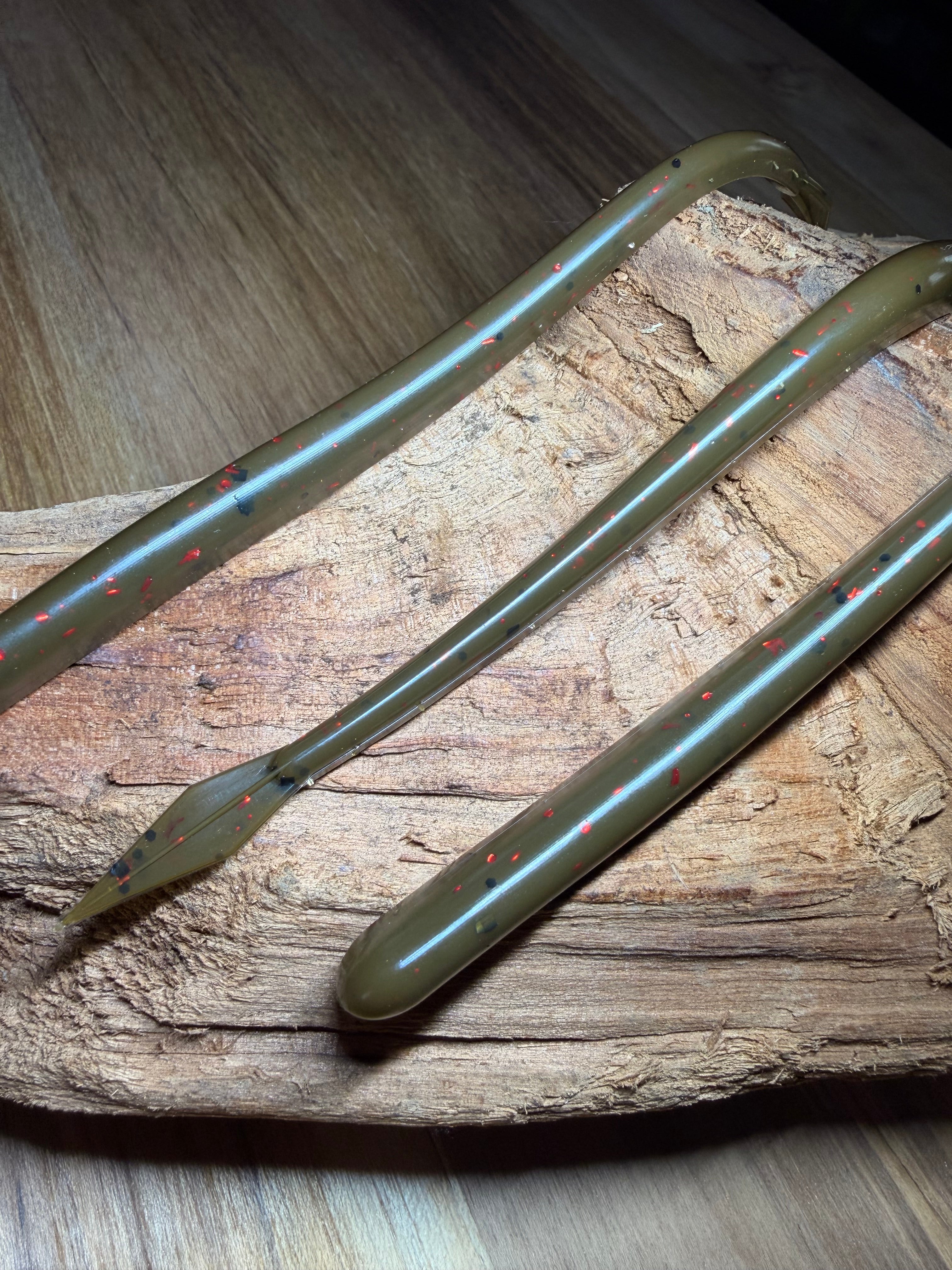 Green Pumpkin Red/Black Flake